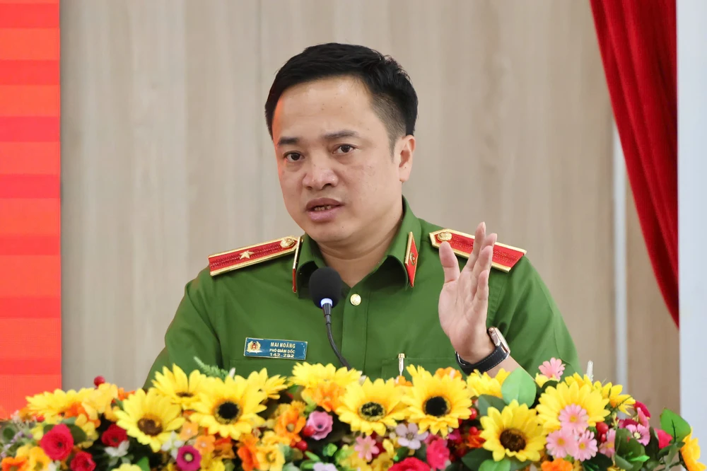 Thiếu tướng Mai Hoàng, Phó Giám đốc Công an TP.HCM phát biểu tại Hội nghị.