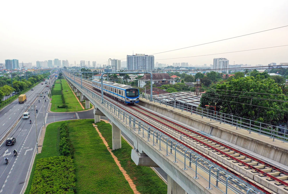 Ngoài sáu nhóm chính sách chung, Chính phủ đề xuất cho TP.HCM được áp dụng thêm bốn chính sách đặc thù. Ảnh: NGUYỄN TIẾN