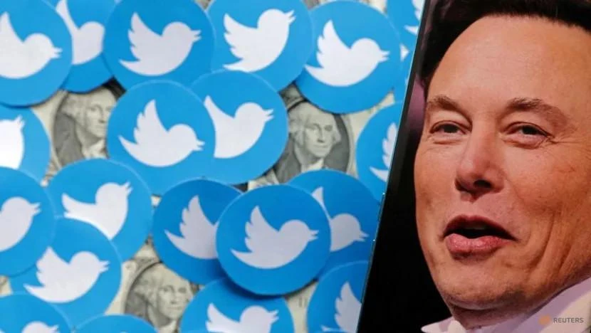 Tỉ phú Elon Musk và logo mạng xã hội Twitter. Ảnh: REUTERS
