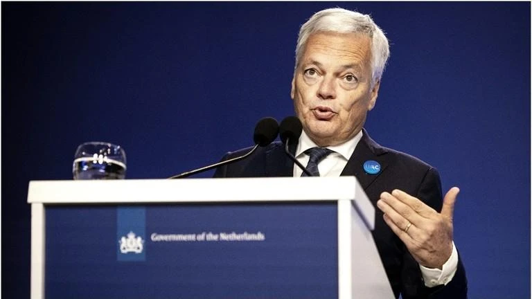 Ủy viên tư pháp của Liên minh châu Âu (EU) - ông Didier Reynders tại một sự kiện ở thành phố The Hague (Hà Lan) vào tháng 7. Ảnh: AFP