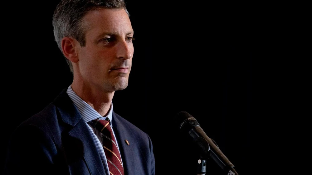 Phát ngôn Bộ Ngoại giao Mỹ - ông Ned Price trong một cuộc họp báo ở thủ đô Bangkok (Thái Lan) ngày 10-7. Ảnh CNN