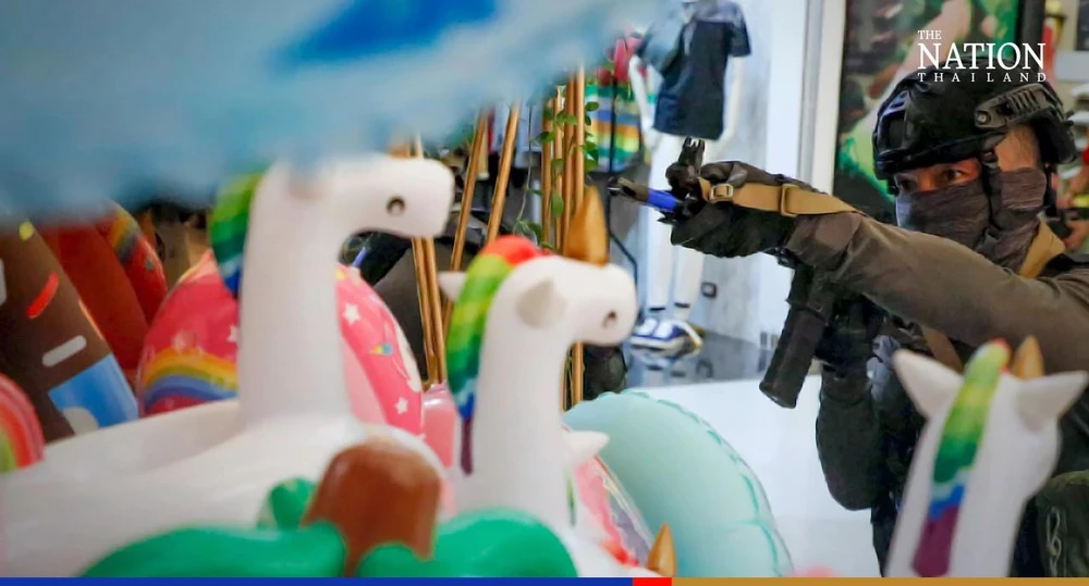 Cảnh sát Thái Lan diễn tập an ninh trước thềm hội nghị APEC ngày 14-11. Ảnh: THE NATION THAILAND