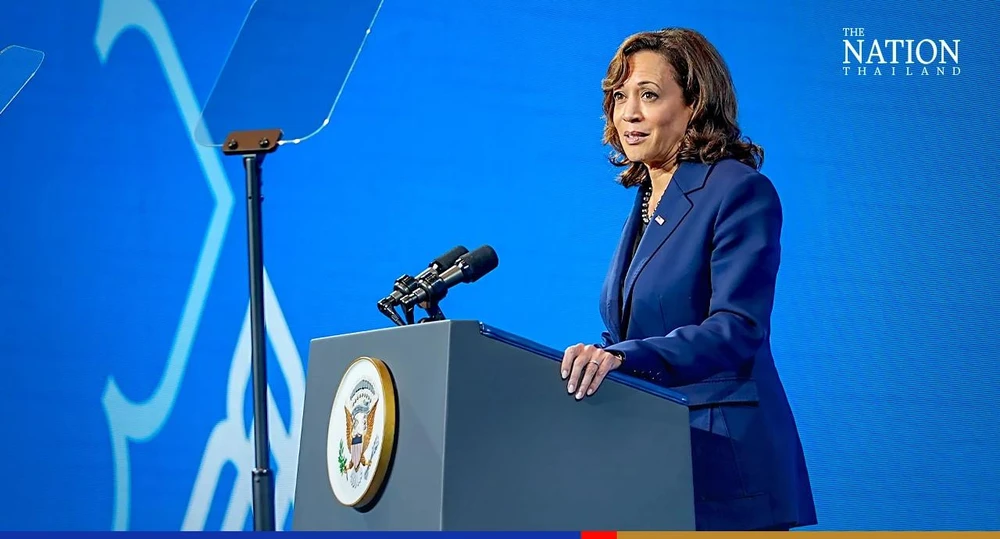 Phó Tổng thống Mỹ Kamala Harris tại Hội nghị thượng đỉnh Doanh nghiệp (CEO Summit) của Diễn đàn hợp tác kinh tế châu Á-Thái Bình Dương (APEC) ở thủ đô Bangkok (Thái Lan) ngày 18-11. Ảnh: THE NATION THAILAND