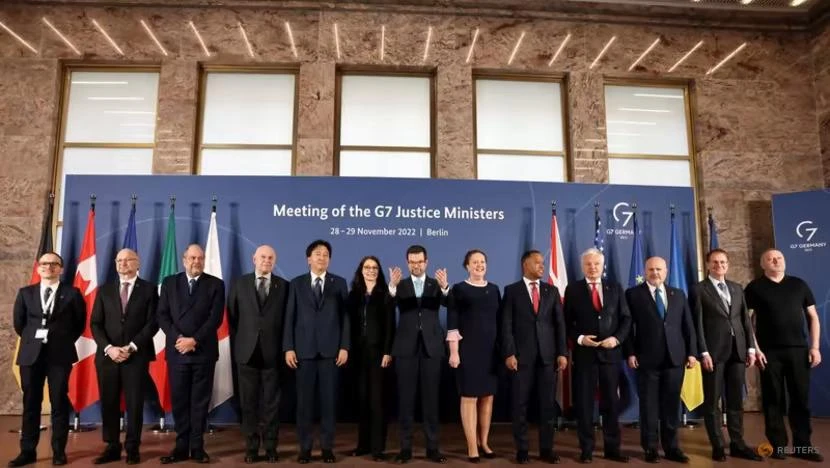 Các đại biểu tham dự cuộc họp của các bộ trưởng tư pháp G7 tại Berlin (Đức) hôm 29-11. Ảnh: REUTERS