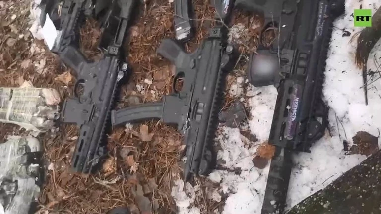 Hiện trường nơi 4 “kẻ phá hoại” xâm nhập lãnh thổ Nga thiệt mạng. Ảnh: RT