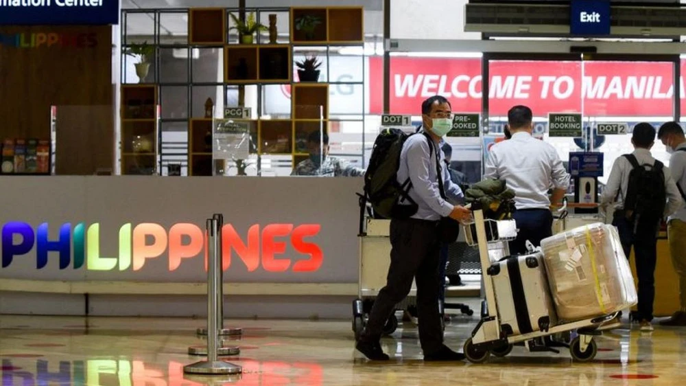 Sự cố hệ thống kiểm soát không lưu do mất điện khiến Philippines phải tạm ngưng hàng trăm chuyến bay, đóng cửa không phận ngày 1-1. Ảnh: REUTERS