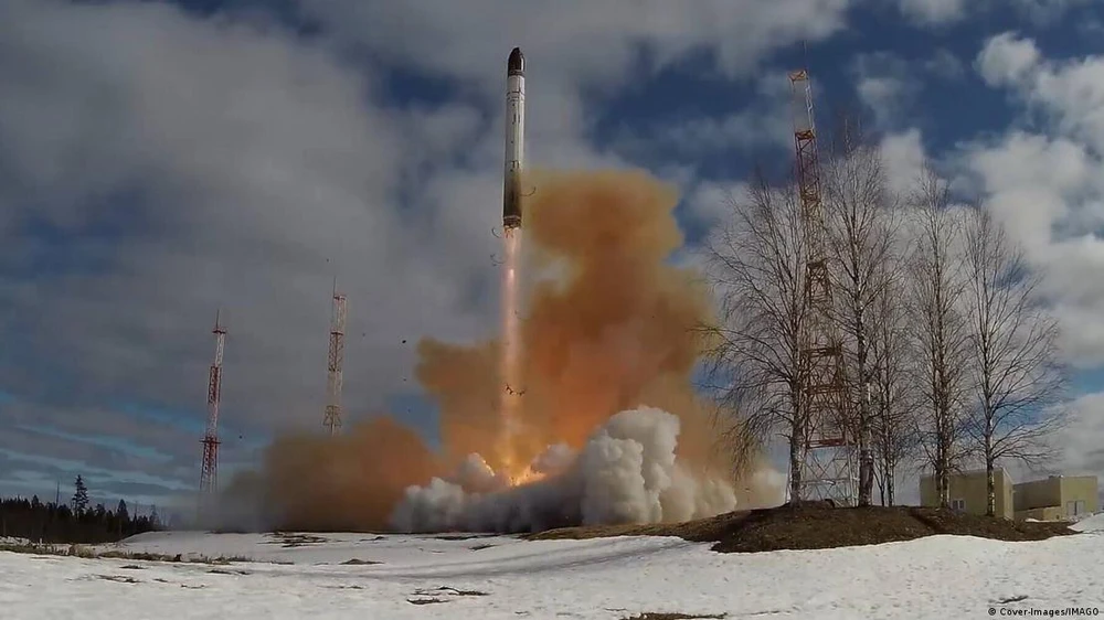 Tên lửa đạn đạo liên lục địa Sarmat - sự bổ sung mới nhất của Nga vào kho vũ khí hạt nhân. Ảnh: IMAGO