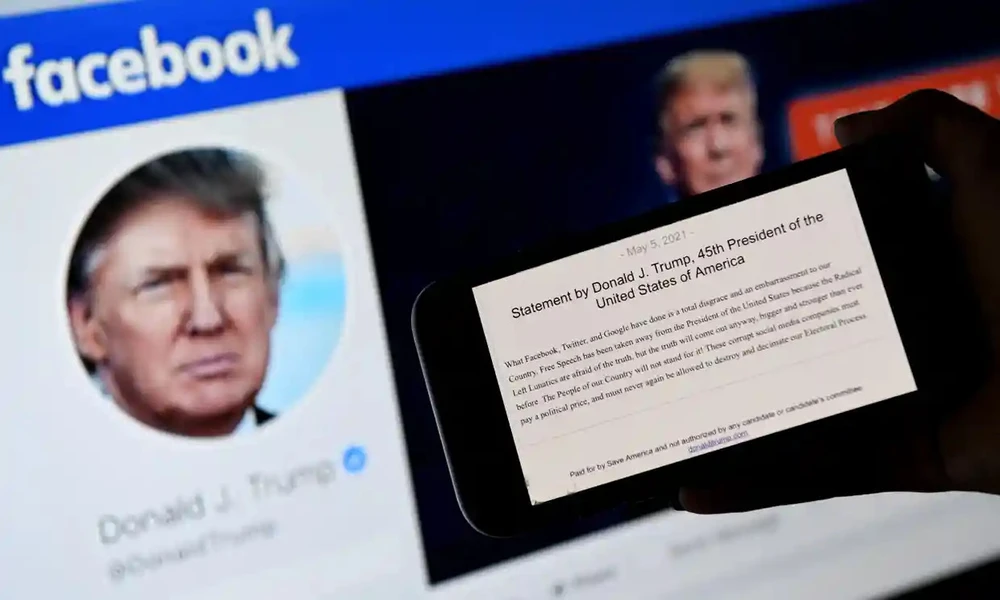 Tài khoản Facebook của cựu Tổng thống Mỹ Donald Trump. Ảnh: THE GUARDIAN