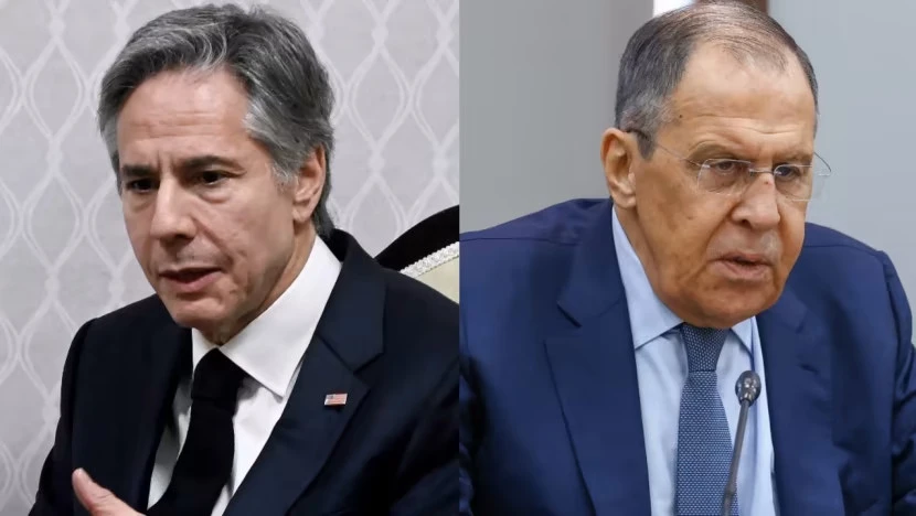 Ngoại trưởng Mỹ Antony Blinken (trái) và Ngoại trưởng Nga Sergei Lavrov tại Hội nghị Ngoại trưởng G20 ở Ấn Độ. Ảnh: AFP