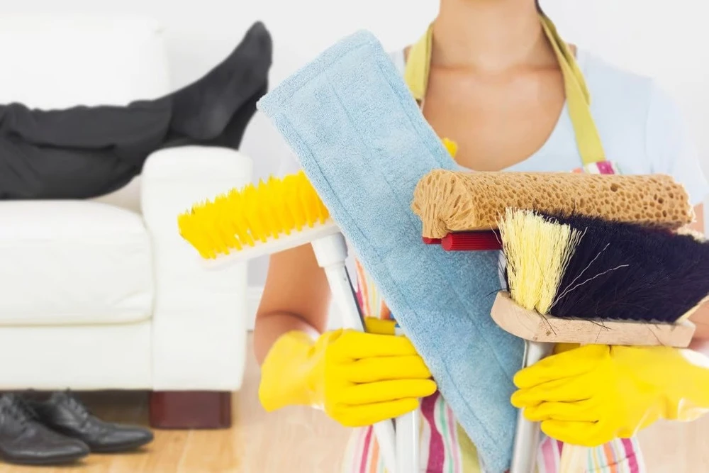 Chồng phải bồi thường hơn 200.000 euro cho vợ vì để cô làm việc nhà trong suốt 25 năm. Ảnh: SHUTTERSTOCK Chồng phải bồi thường hơn 200.000 euro cho vợ vì để cô làm việc nhà trong suốt 25 năm. Ảnh: SHUTTERSTOCK