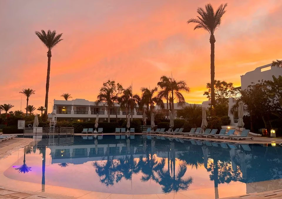 Một khách sạn ở thành phố Sharm el-Sheikh (Ai Cập). Ảnh: REUTERS