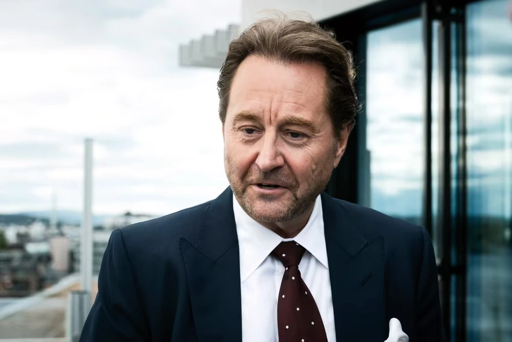 Tỉ phú Kjell Inge Røkke là một trong những người rời khỏi Na Uy khi thuế tài sản ở nước này tăng lên. Ảnh: E24