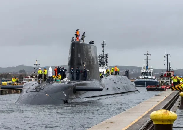 Tàu ngầm hạt nhân HMS Anson - một trong những tàu chiến tiên tiến nhất của Anh. Ảnh: PA