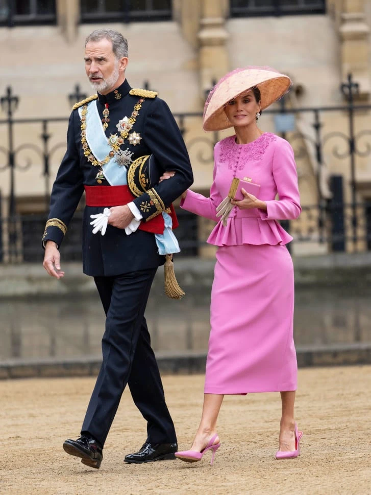 Vua Felipe của và Vương hậu Letizia của Tây Ban Nha tại Tu viện Westminster. Ảnh: GETTY IMAGES Vua Felipe của và Vương hậu Letizia của Tây Ban Nha tại Tu viện Westminster. Ảnh: GETTY IMAGES