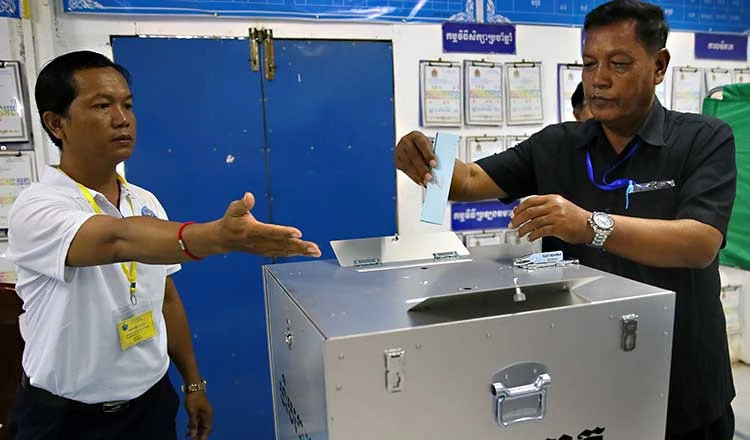 Đảng cầm quyền Campuchia giành nhiều phiếu bầu nhất trong cuộc bầu cử địa phương
