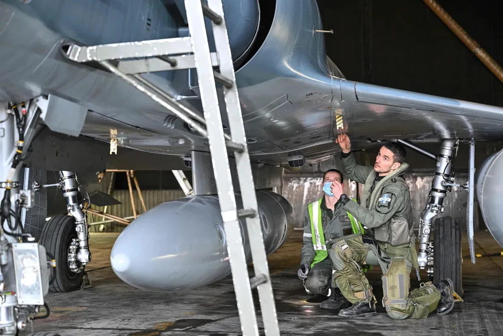 Máy bay chiến đấu Mirage 2000-5 Pháp vừa cam kết gửi Ukraine có gì đặc biệt?