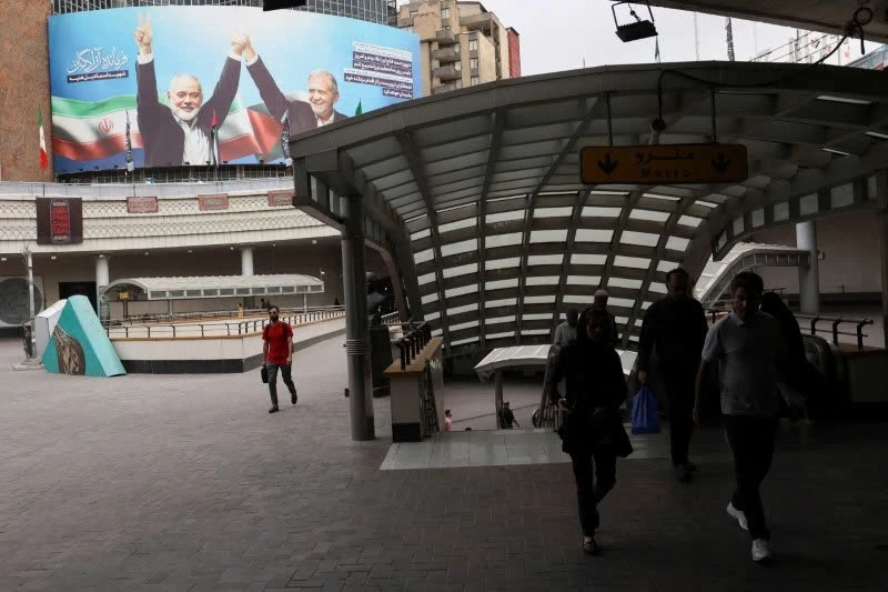 Iran bác bỏ lời kêu gọi từ Pháp, Đức và Anh rằng Iran nên kiềm chế trong trả đũa Israel