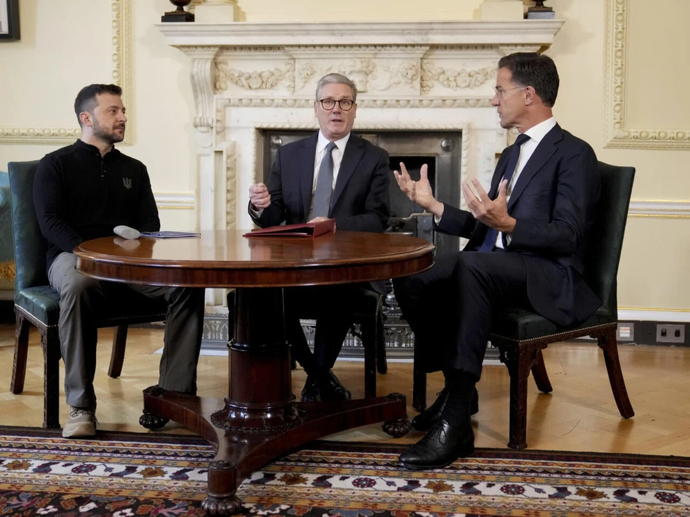 Ông Zelensky trình bày ‘kế hoạch chiến thắng’ với các đồng minh, tiếp tục kêu gọi vũ khí tầm xa