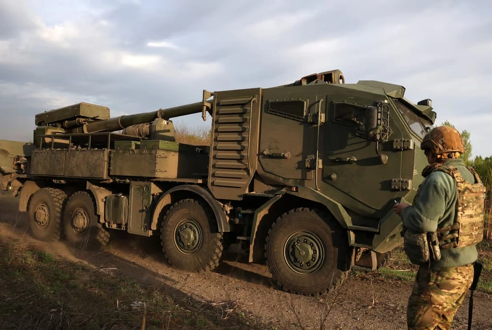 xuat-khau-vu-khi (1).jpg