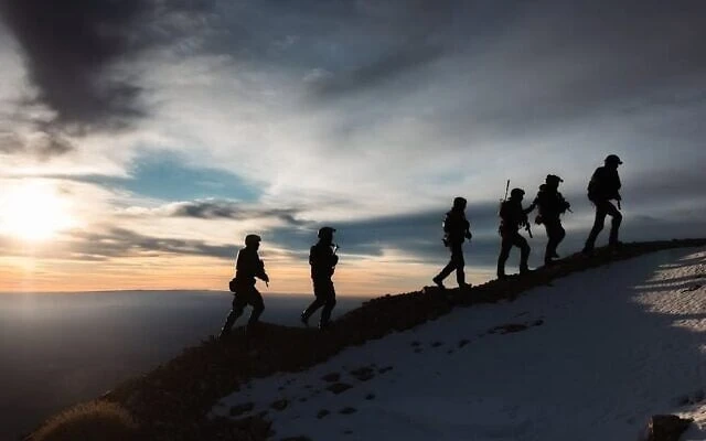 nhung-yeu-to-dinh-hinh-cuc-dien-trung-dong-nam-2025 (4).jpg