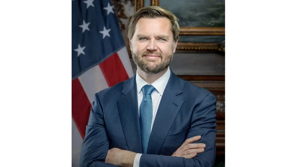 nhom-cua-ong-trump-cong-bo-anh-chan-dung-chinh-thuc-cua-tong-thong-va-pho-tong-thong-dac-cu (3).jpg