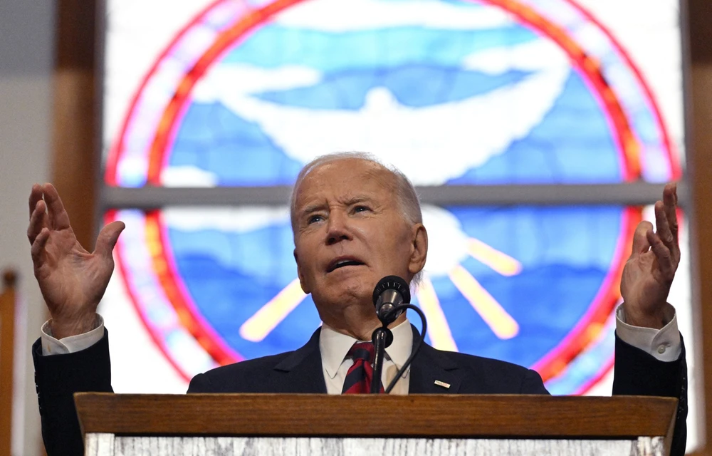 ong-trump-ong-vance-tat-bat-truoc-le-nham-chuc (1).jpg