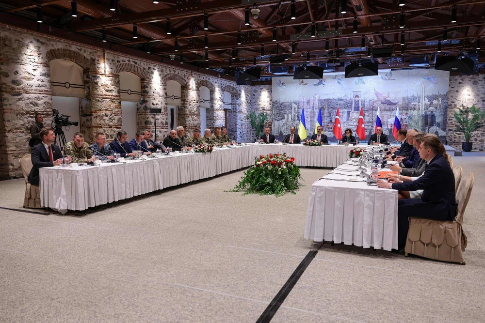 Đàm phán Nga-Ukraine kết thúc sau hai giờ làm việc, chưa ra tuyên bố