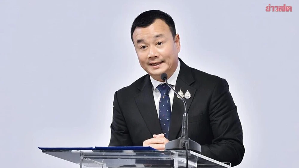 Thủ tướng Thái Lan quyết không từ chức; Một đảng trong liên minh gặp ông Thaksin