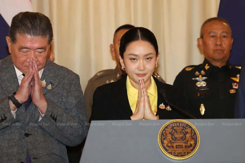 Thủ tướng Thái Lan Paetongtarn Shinawatra ngày 19-6 xin lỗi người dân sau vụ rò rỉ cuộc gọi. Ảnh: BANGKOK POST