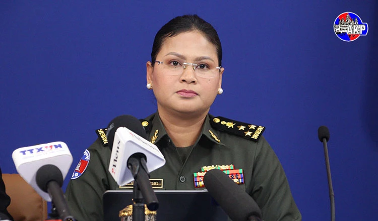 Campuchia tố Thái Lan sử dụng bom chùm; Bangkok nói muốn tự giải quyết căng thẳng biên giới