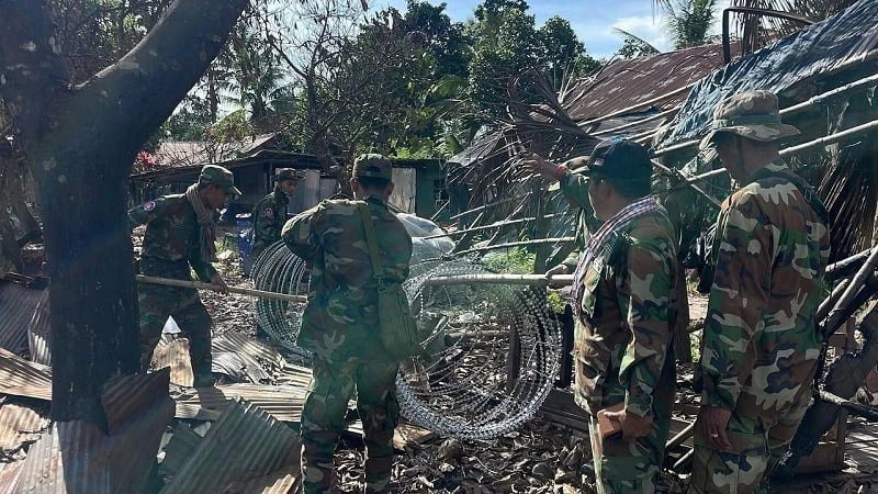 Thái Lan - Campuchia tranh cãi về hàng rào dây thép gai ở biên giới; Bangkok chuẩn bị hành động pháp lý với Phnom Penh