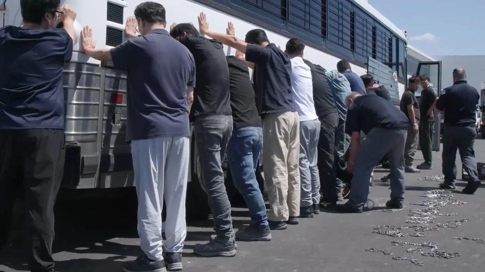 Seoul hoàn tất thỏa thuận với Mỹ, hồi hương hàng trăm lao động Hàn Quốc