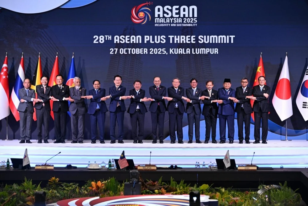 asean-3-thong-qua-tuyen-bo-chung-ve-hop-tac-kinh-te-va-tai-chinh.jpg