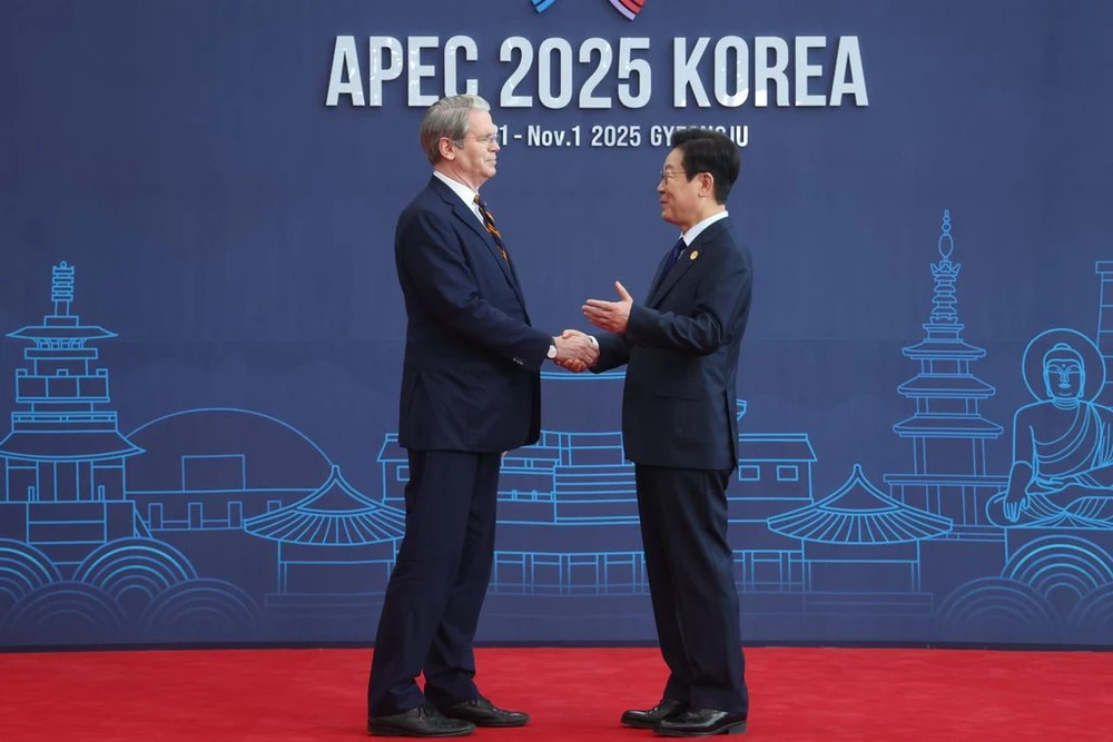 Tổng thống Lee phát biểu khai mạc APEC, kêu gọi đoàn kết trước thách thức