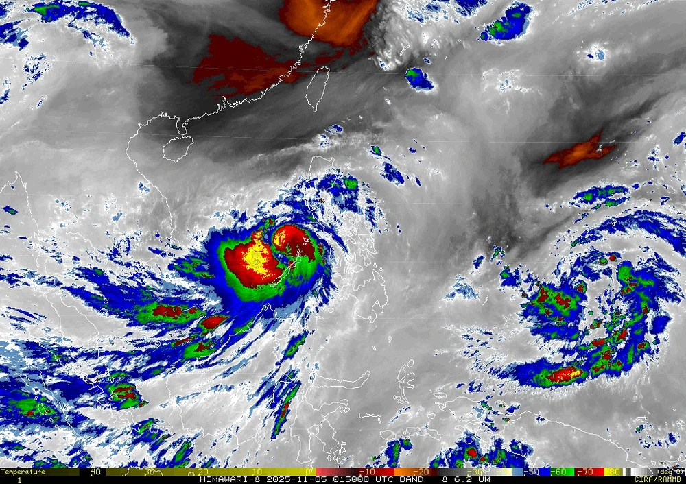 Mầm mống bão số 14 xuất hiện ngay sau bão Kalmaegi