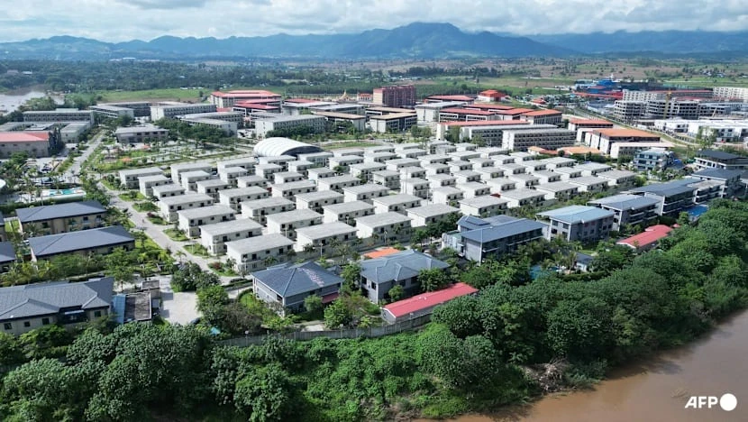 Myanmar đột kích khu phức hợp lừa đảo gần biên giới Thái Lan, phá dỡ gần 150 tòa nhà