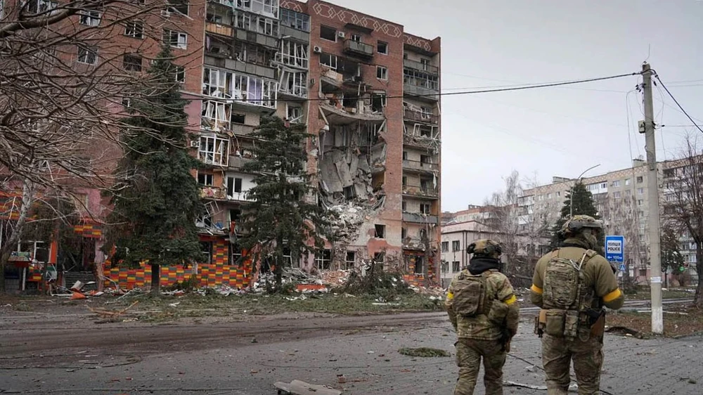 Ukraine chật vật trước đà tiến của Nga