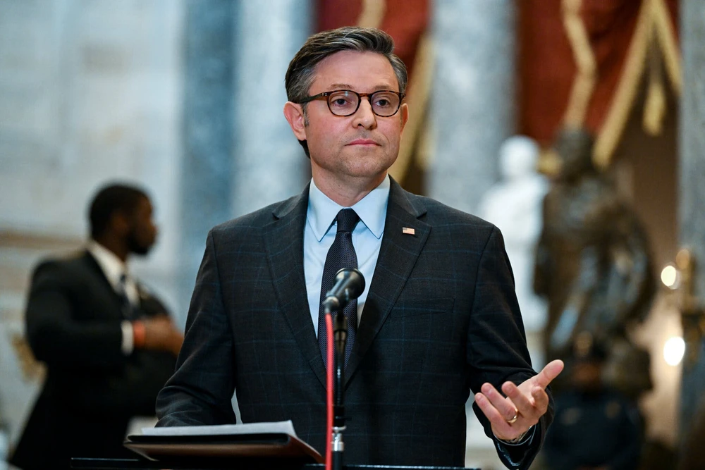 Chủ tịch Hạ viện Mỹ lên tiếng về việc công bố hồ sơ của tỉ phú ấu dâm Epstein