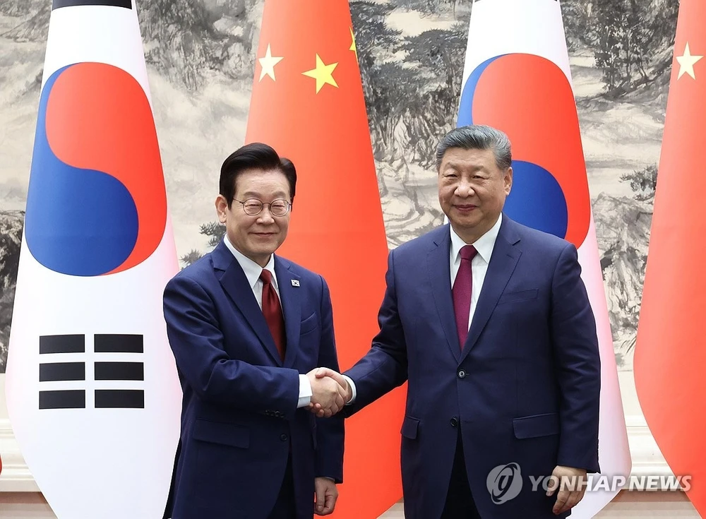 Chủ tịch Tập tiếp tổng thống Hàn Quốc, thảo luận về bán đảo Triều Tiên