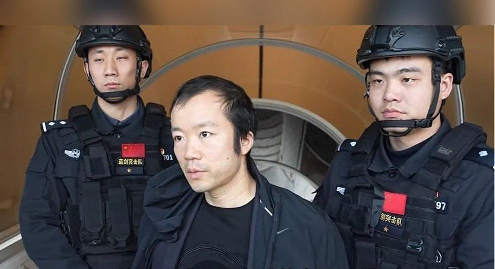 Campuchia thanh lý ngân hàng của ông trùm Chen Zhi