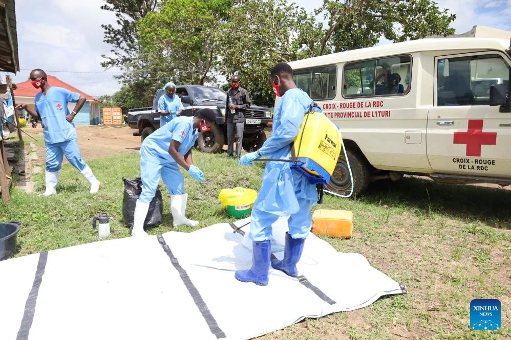 dich-ebola-o-chdc-congo-dien-bien-phuc-tap-hon-900-ca-nghi-nhiem.png