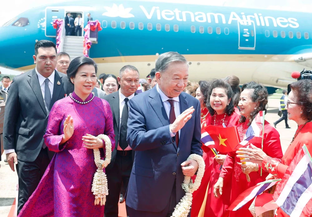 tong-bi-thu-chu-tich-nuoc-to-lam-tham-thai-lan-be-phong-cho-hop-tac-toan-dien-viet-nam-thai-lan.png