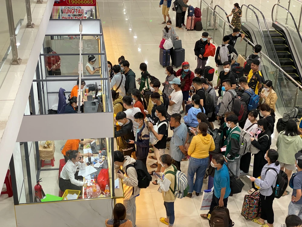 Bến xe Miền Đông mới đã đưa ra kế hoạch phục vụ đi lại cho người dân dịp Tết Dương lịch 2024 và Tết Nguyên đán 2024. Ảnh: ĐÀO TRANG