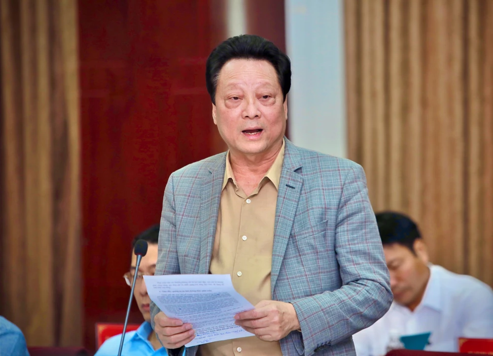 Ông Phạm Văn Việt, Chủ tịch CLB Du thuyền TP Thủ Đức phát biểu tại tọa đàm. Ảnh: NGUYỆT NHI