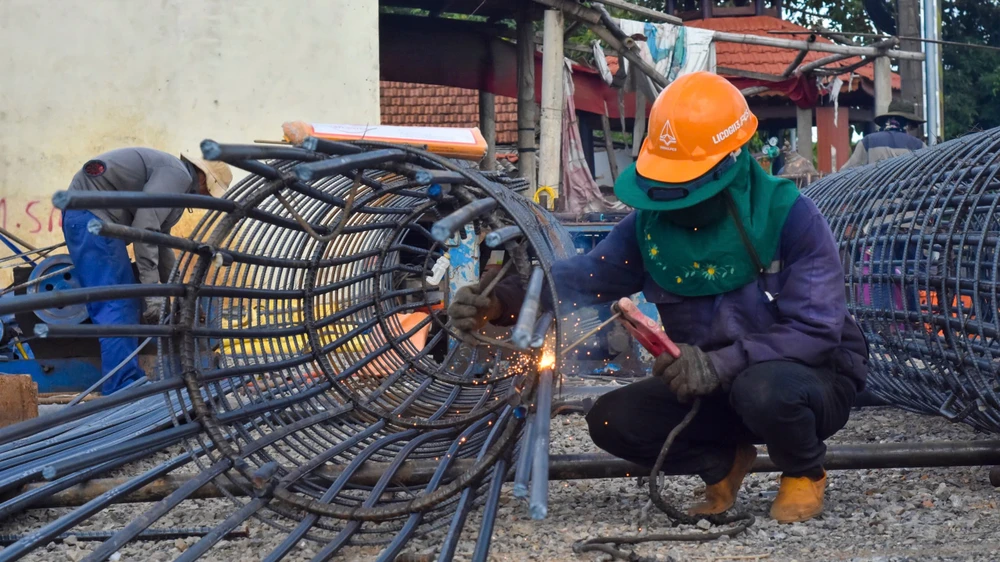 3000 km cao tốc.JPG