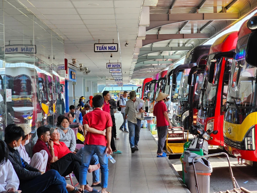 Cấm xe giường nằm.jpg