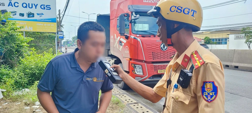 CSGT TP.HCM xử lý hơn 95 ngàn trường hợp vi phạm giao thông