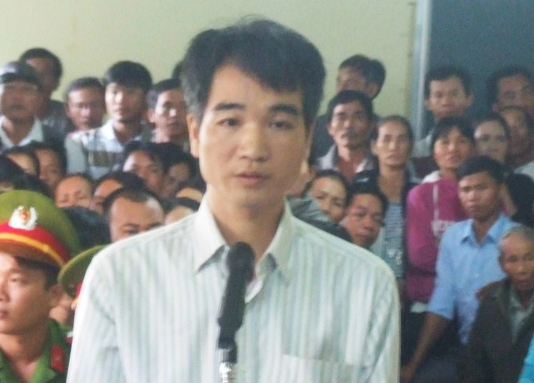 Giết người vì bị nói 'không có tiền mà đòi nhậu xả láng' ảnh 1