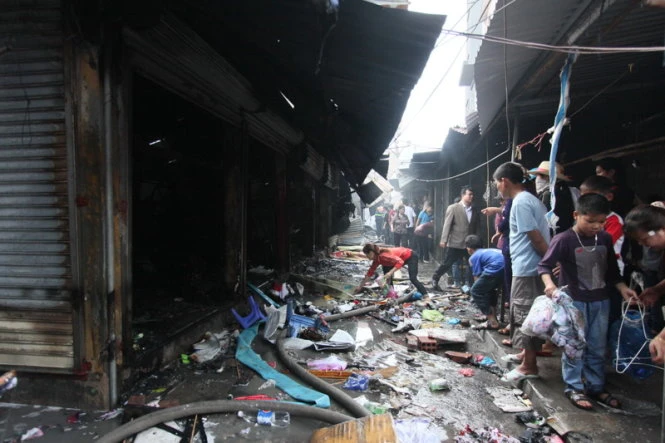 Hiện trường tan hoang sau hỏa hoạn - Ảnh: Tiến Thắng