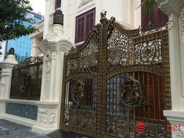 Lóa mắt 'phố cung điện' hoành tráng của đại gia Hải Phòng ảnh 8